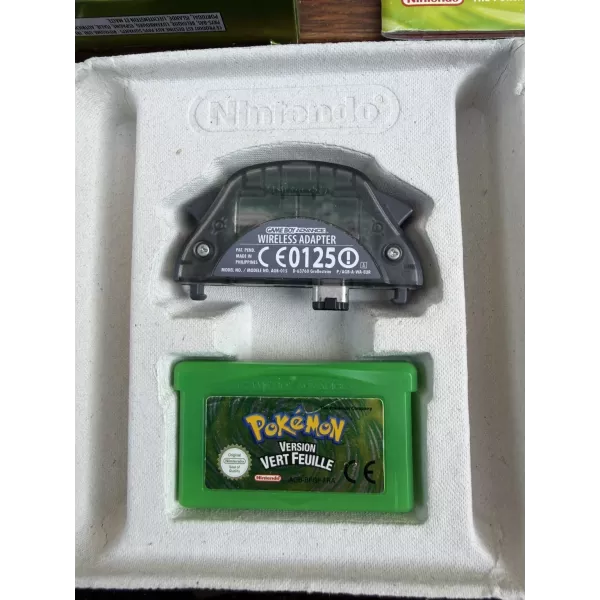 Pokémon Version Vert Feuille Game Boy Advance FRA Complet | NetGamesRetro